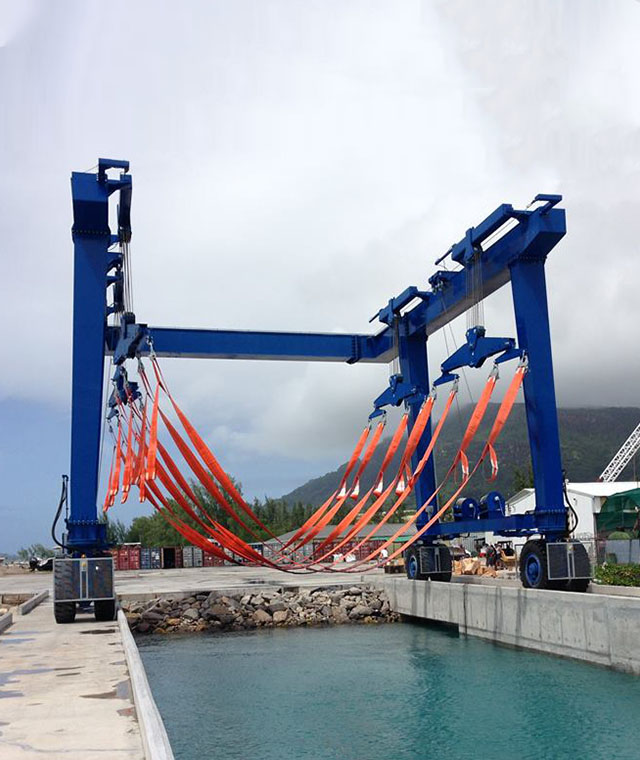 Marine Travel Lift