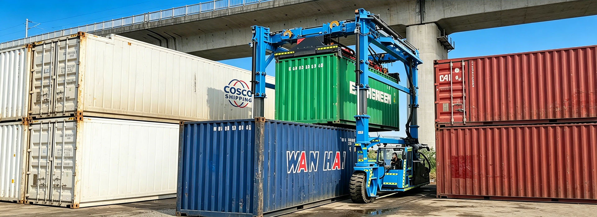 Container Straddle Carrier