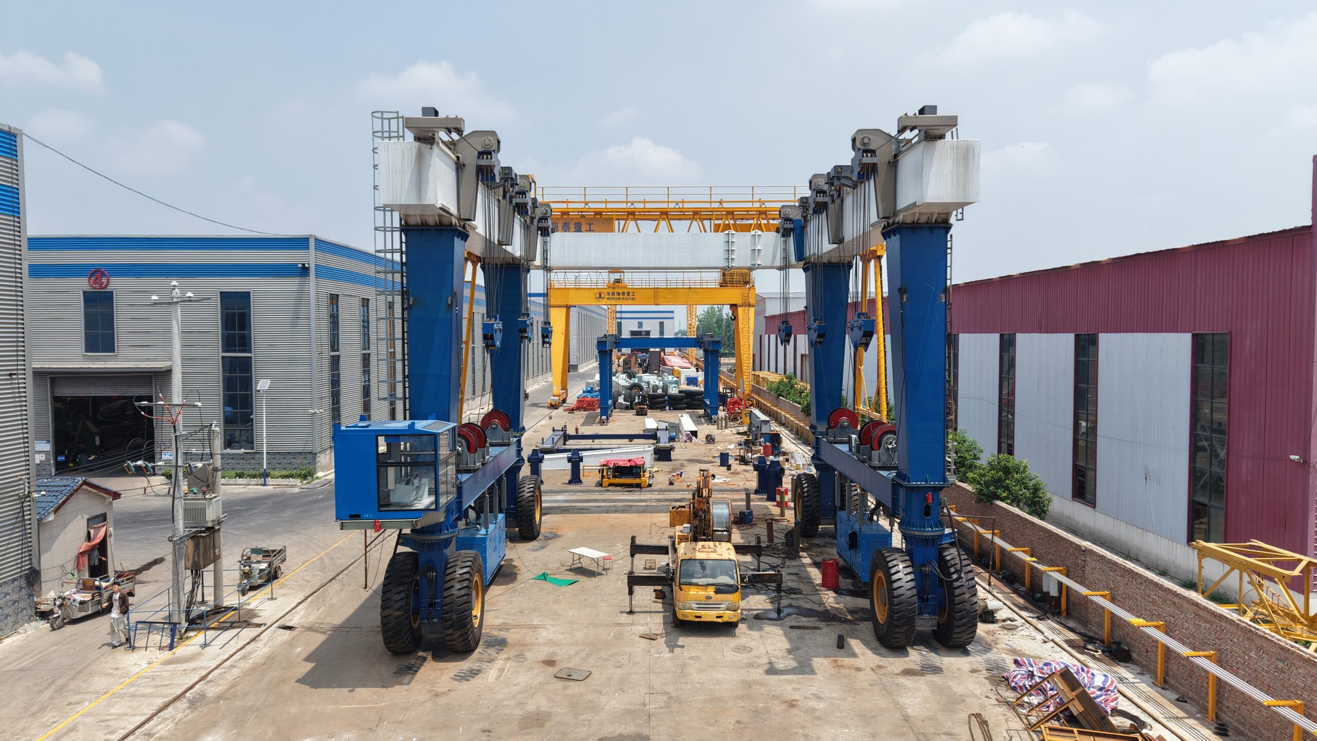 300T Yacht Travel Lift: Cost-Effective Heavy-Lift Solution